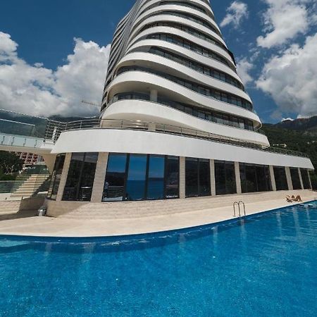 La Barca Apartments Becici  Bagian luar foto