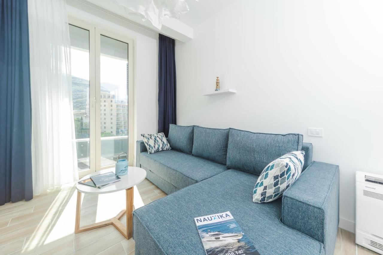 La Barca Apartments Becici  Bagian luar foto