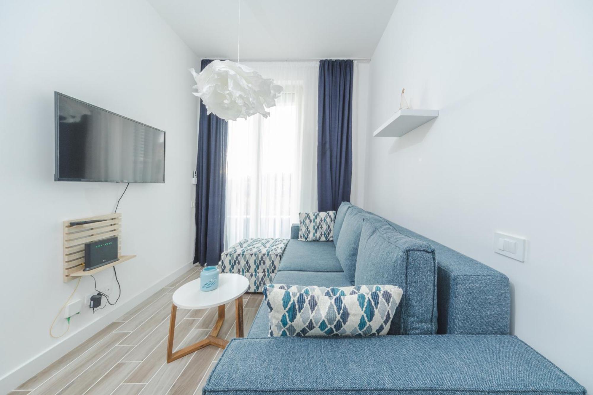 La Barca Apartments Becici  Bagian luar foto